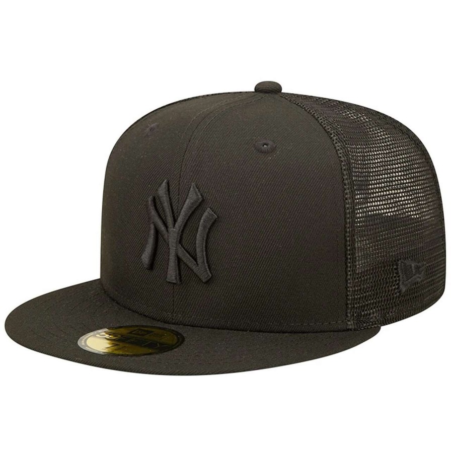 New York Yankees Caps * | Men'S New York Yankees New Era Blackout Trucker 59Fifty Fitted Hat