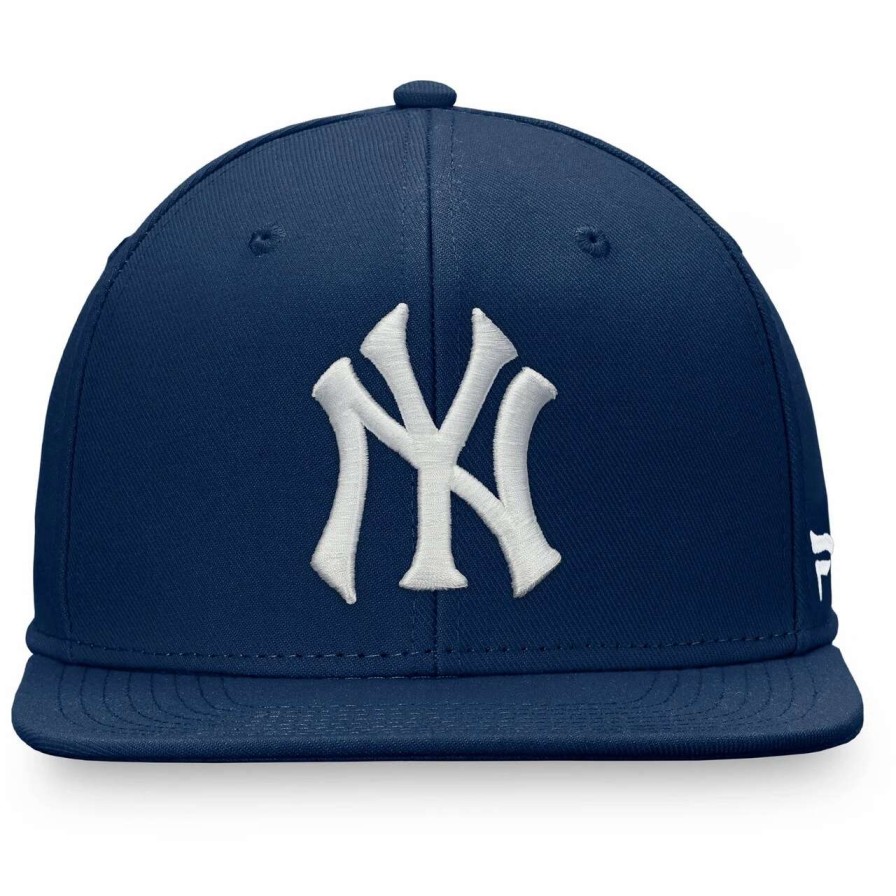 New York Yankees Caps * | Men'S New York Yankees Fanatics Branded Navy Core Adjustable Snapback Hat