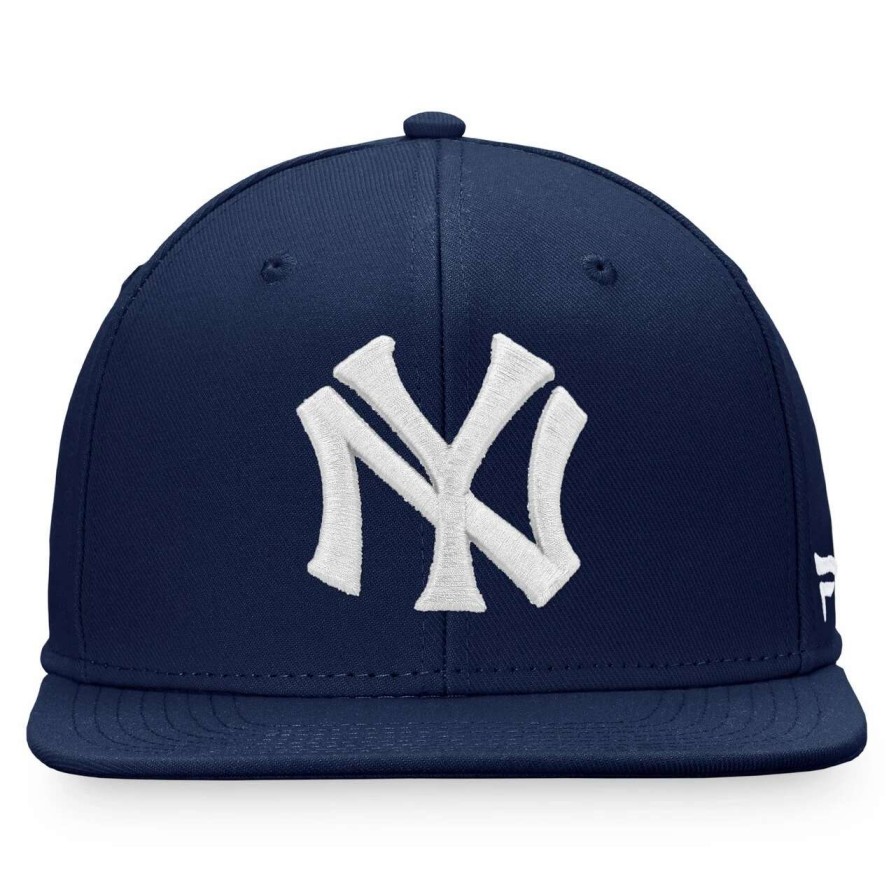 New York Yankees Caps * | Men'S New York Yankees Fanatics Branded Navy Cooperstown Collection Core Snapback Hat