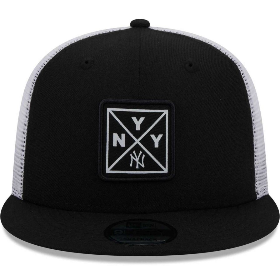 New York Yankees Caps * | Men'S New York Yankees New Era Black Vert Squared Trucker 9Fifty Hat