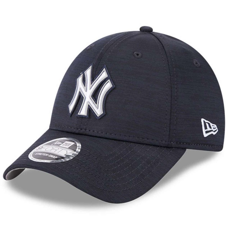 New York Yankees Caps * | Men'S New York Yankees New Era Navy 2023 Clubhouse 9Forty Snapback Hat