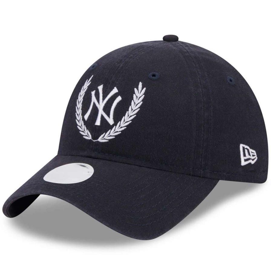 New York Yankees Caps * | Women'S New York Yankees New Era Navy Leaves 9Twenty Adjustable Hat