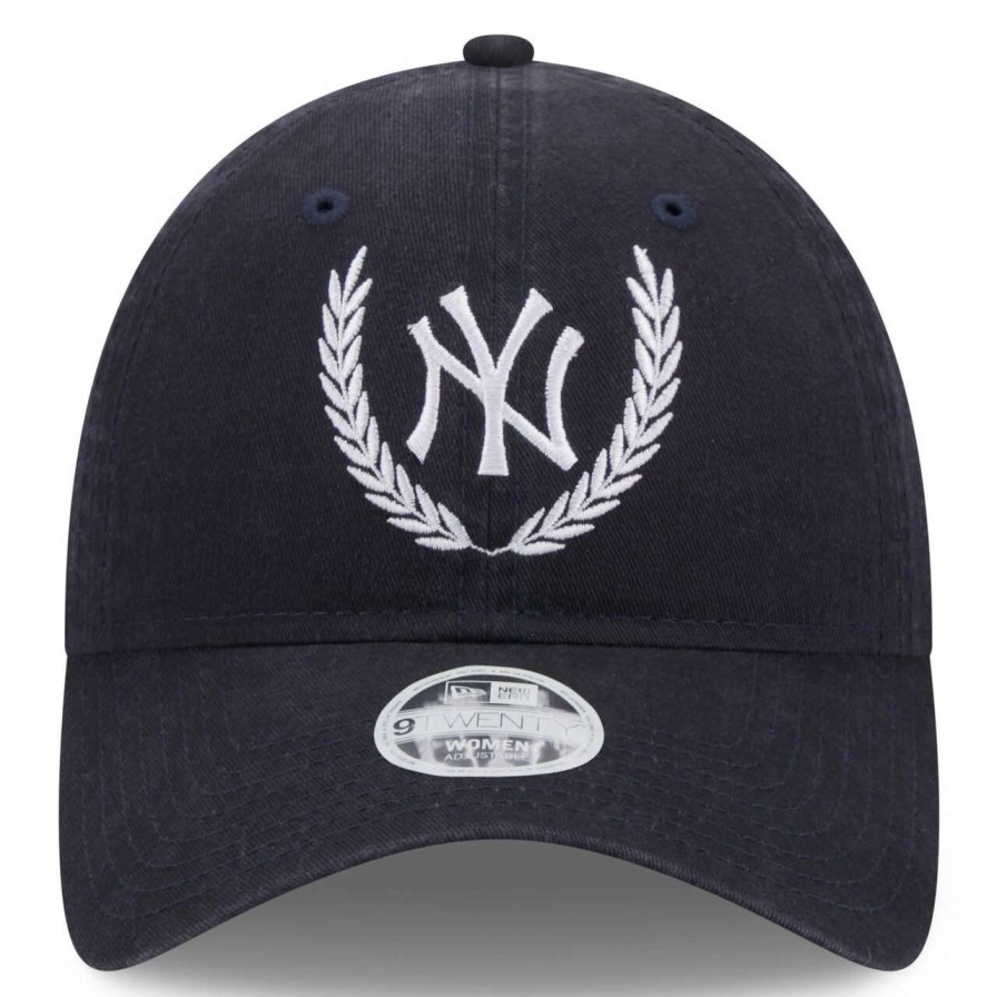 New York Yankees Caps * | Women'S New York Yankees New Era Navy Leaves 9Twenty Adjustable Hat