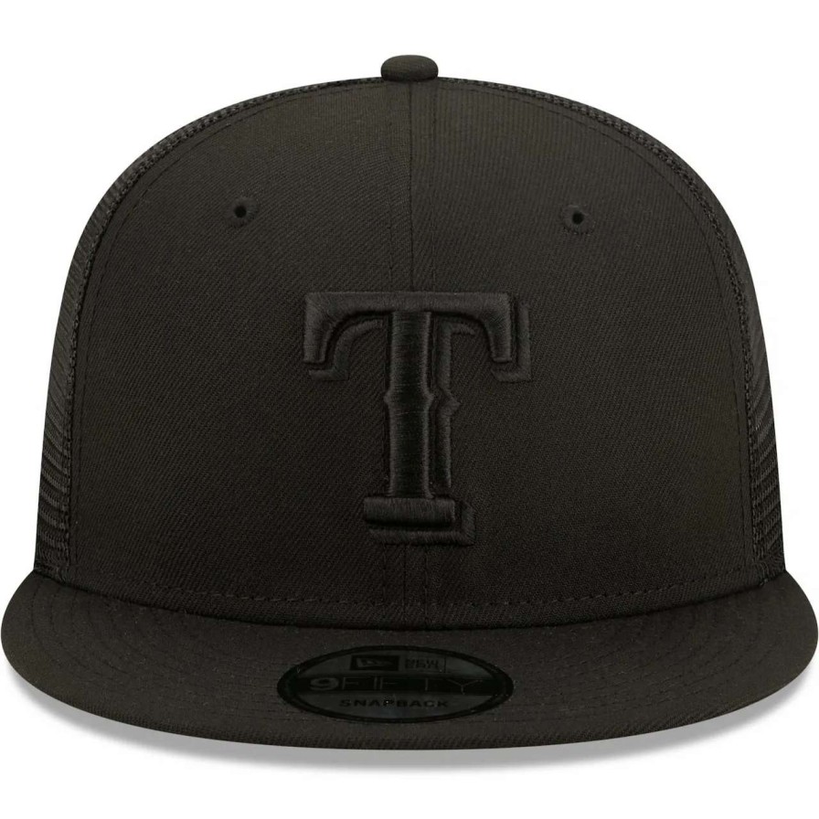 Texas Rangers Caps * | Men'S Texas Rangers New Era Blackout Trucker 9Fifty Snapback Hat